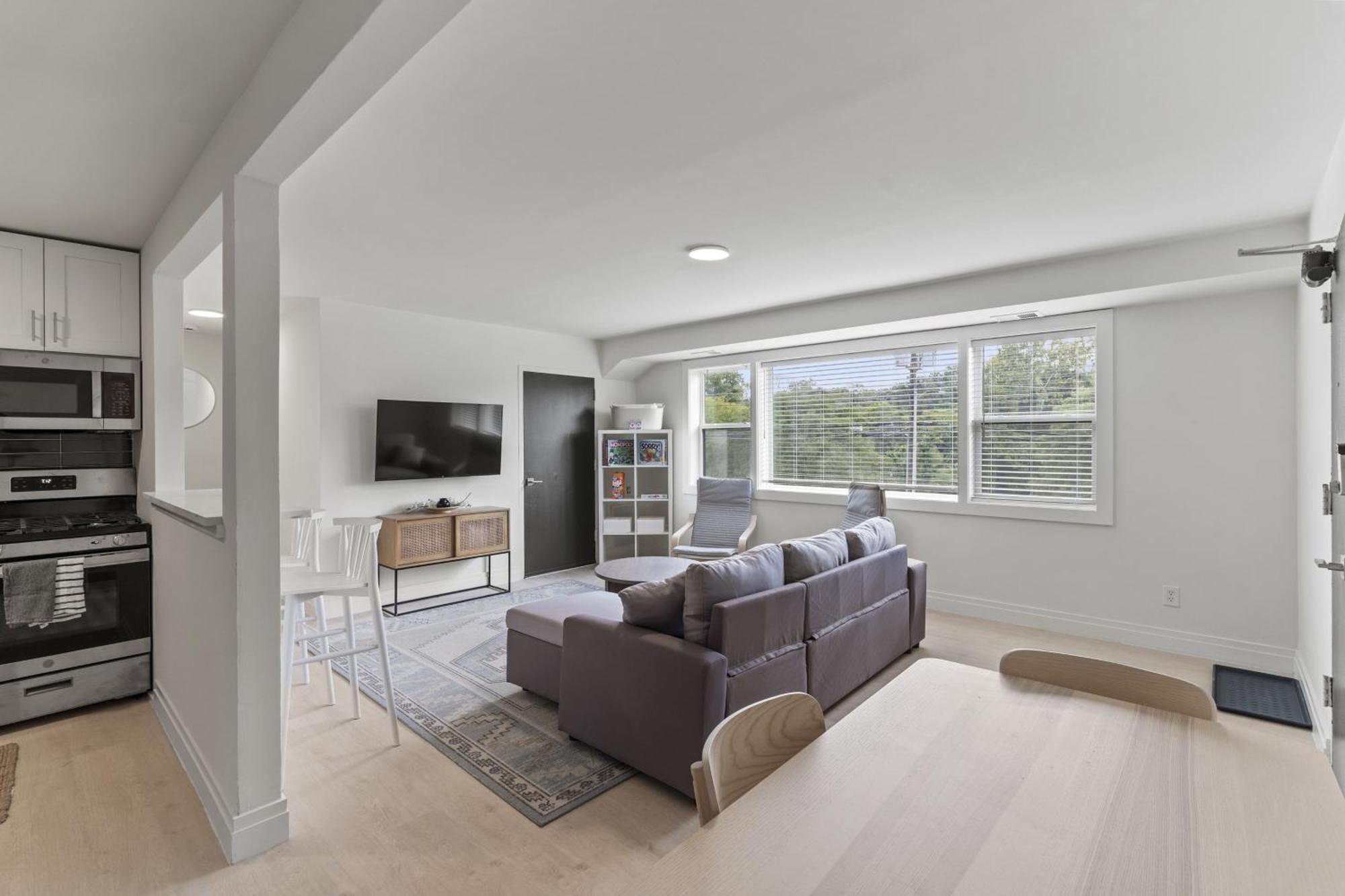 West Taylor Run Hotel Alexandria Εξωτερικό φωτογραφία